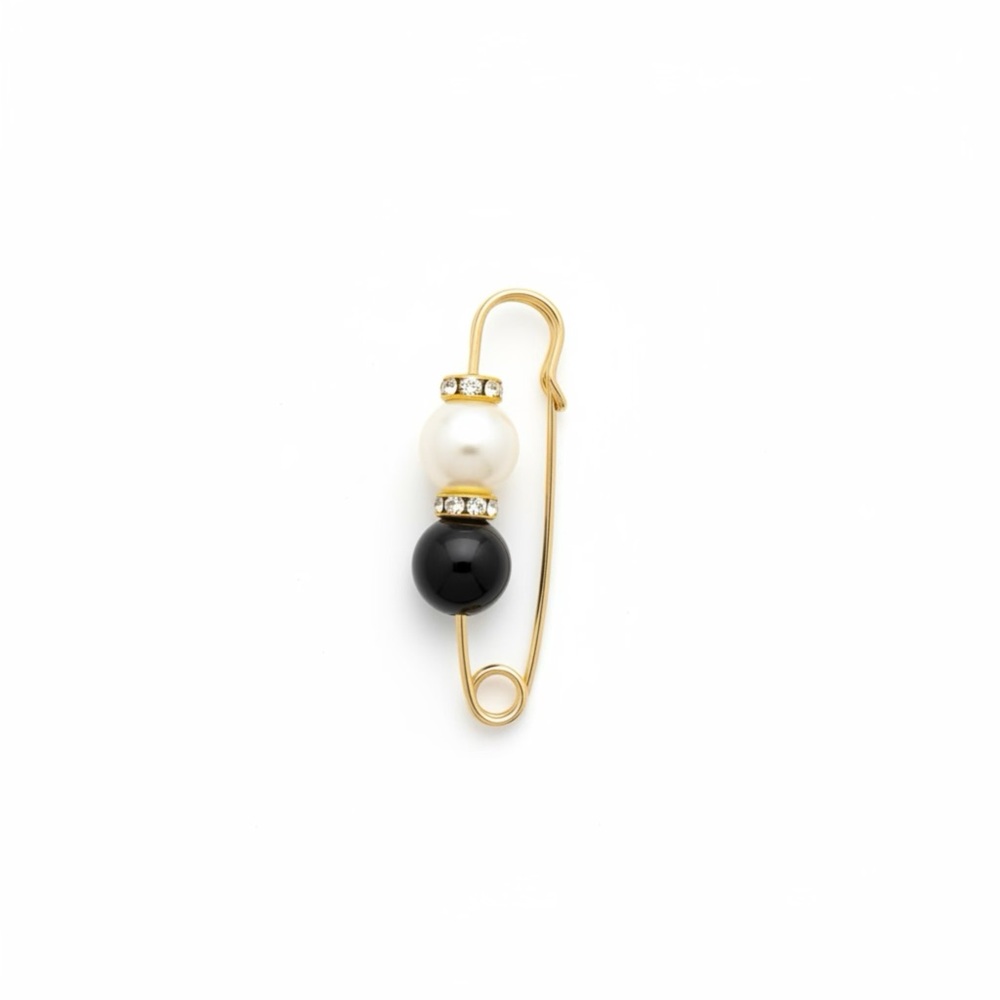 🧚🏻‍♀️ Gold and Black Brooch with Pearl Accent 2”